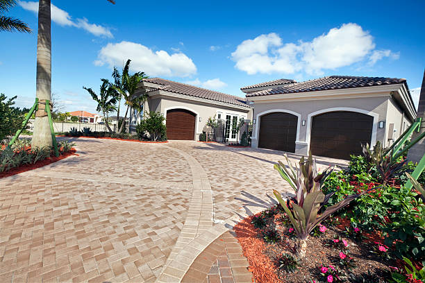 Best Professional Driveway Pavers  in Bergenfield, NJ